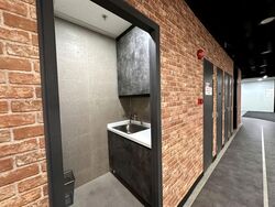 Abi Plaza (D2), Office #570513891